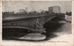 Carte postale ancienne Le pont Mirabeau
                                                                     à Paris 16e
                                