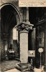 Paris 5e-Eglise Saint Julien le Pauvre-Une grasse colonne -
																					75005 Paris 5e
																			