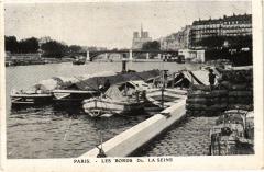 Carte postale ancienne Les Bords de la Seine
                                                                     à Paris 4e
                                