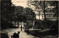 Square Denfert-Rochereau à Paris 14e