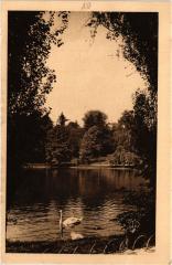 Carte postale ancienne Parc Montsouris - Le Lac
                                                                     à Paris 14e
                                