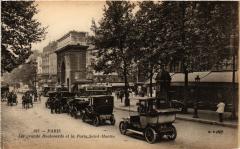 Paris 10e - Les grands et la Porte Saint-Martin à Paris 10e