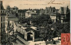 Carte postale ancienne Vue générale de la Maternité
                                                                     à Paris 5e
                                