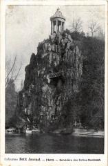 Carte postale ancienne Belvédère des Buttes-Chaumont
                                                                     à Paris 19e
                                