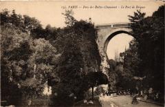 Parc des Buttes-Chaumont - Le Pont de Briques à Paris 19e