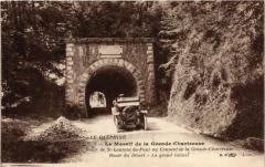 Le Dauphiné - Le Massif de la Grande-Chartreuse-Route de