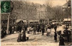 Grenoble - La Place Victor-Hugo a l'Heure de la Musique à Grenoble