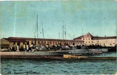 Ed. Aqua 43 Toulon L'Arsenal -
																					83200 Toulon
																			