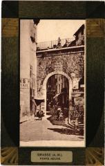Grasse - Porte Neuve à Grasse