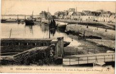 Concarneau - Le Pont de la Ville Close-Le Port la Digue Le Quai.. à Concarneau