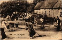 En Bretagne - Battage du Blé au pays de Beg-Meil et Pouesnant
