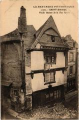 Saint-Brieuc-Vieille Maison de la Rue Fardel à Saint-Brieuc