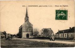 Lorris - Place de l'Eglise à Lorris