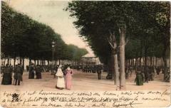 Orleans - Sur le Boulevard à Orléans
