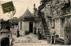Rochecorbon - Habitations troglodytes dans les coteaux à Rochecorbon