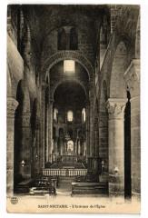 Saint-Nectaire - L'Interieur de l'Eglise à Saint-Nectaire