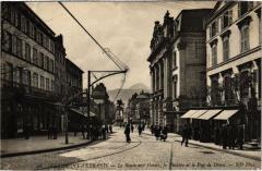 Clermont-Ferrand - Le Boulevard Desaix le Theatre et le Puy-de-Dome à Clermont-Ferrand