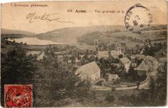 Aydat - Vue générale et la Lac à Aydat