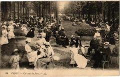 Vichy Un coin du Parc à Vichy