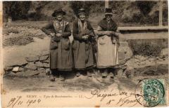 Vichy - Types de Bourbonnaises à Vichy