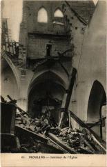 Moulins - Intérieur de l'Eglise à Moulins