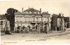 Montmédy Bas-La Sous Préfecture à Montmédy