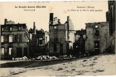 Sampigny-La Place de la Mairie