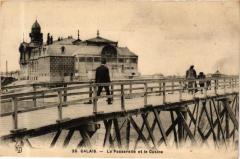 Calais - La Passerelle et le Casino à Calais