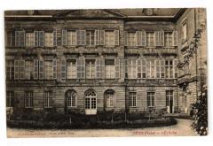 Sees - L'Evéché à Sées