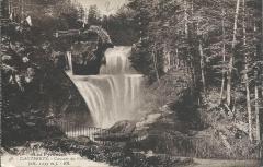 Cascade du Cerisey à Cauterets