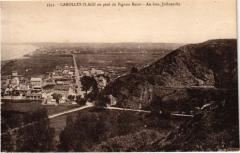 Carolles-Plage au pied du Pignon Butor - Au loin Jullouville à Jullouville