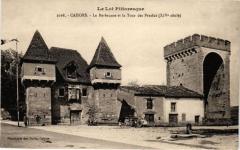 Cahors - Le Barbacane et la Tour des Pendus (Xiv siecle) à Cahors