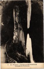 Les Pyrenées - Grottes de Betharram - Colonnes en formation