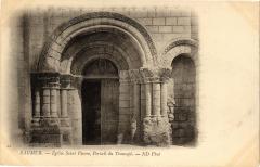 Saumur - Eglise Saint-Pierre Portail du Transept à Saumur