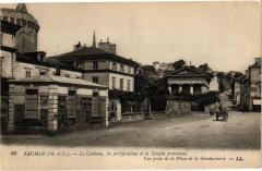 Saumur Le Chateau les fortifications et le Temple à Saumur