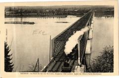 Saumur - Le pont de fer sur la Loire à Saumur