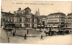 Angers - Place du Ralliement - Le Théatre à Angers