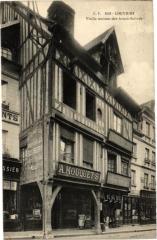 Louviers - Vieille Maison des Avant-Soliers -
																					27400 Louviers
																			