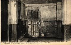 Paris (1e) La Conciergerie. Extremite du couloir à Paris 1er