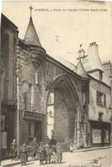 Corbeil-Porte de l'ancien Cloitre Saint Spire