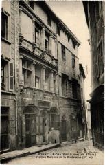 Saint-Bonnet-le-Chateau-Vieilles Maisons de la Chatelaine