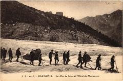 Chamonix Le Mer de Glace et l'Hotel du Montanvers