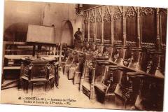 Vence - Interieure de l'eglise à Vence