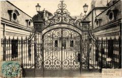 Orleans - La Caisse d'Epargne à Orléans