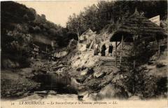 La Bourboule-La Source Croizat et la Fontaine petrifiante à La Bourboule