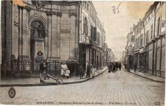 Bar le Duc-Monument Michaud et rue du Bourg à Bar-le-Duc