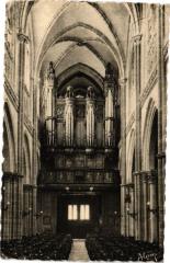 Les Andelys - Intérieur de la Cathédrale aux Andelys