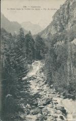 Le Gave dans la vallée du Jéret - Pic de Gaube -
																					65110 Cauterets
																			