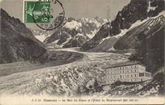 Chamonix - La Mer de Glace et l'Hotel du Montanvert