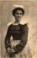 Jeune Fille de Scaer - Etude des Coiffes de Bretagne - Folklore